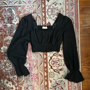 Black long sleeve crop top